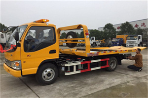 盐边哪里有拖车服务